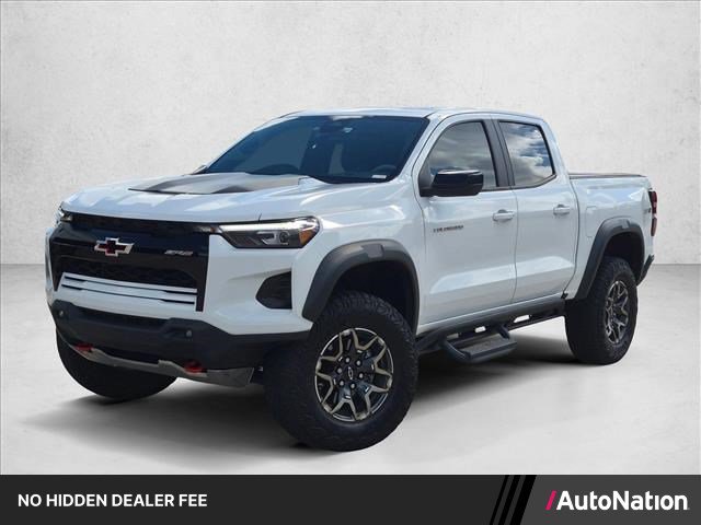 Used 2024 Chevrolet Colorado ZR2 w/ Safety Package AWD/4WD image 1