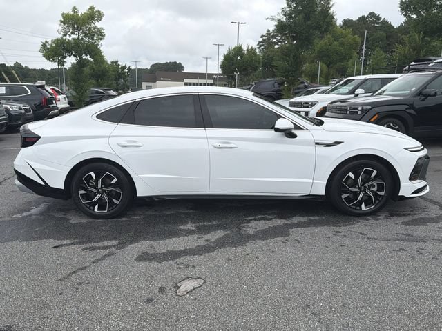 Certified 2025 Hyundai Sonata SEL FWD image 11