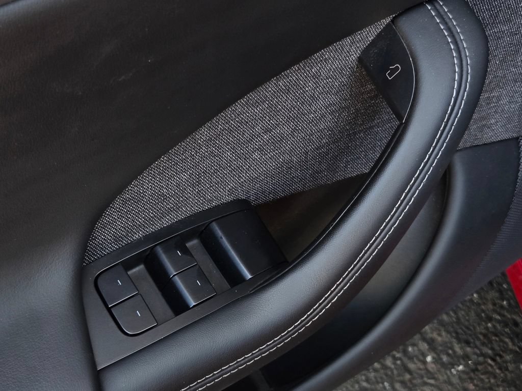 Used 2023 Tesla Model S Standard Range AWD/4WD image 12
