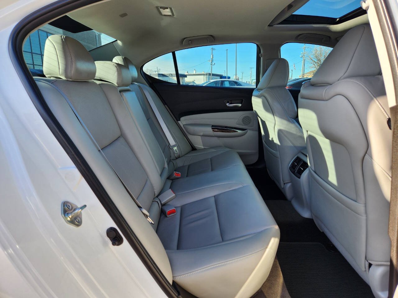 Used 2015 Acura TLX V6 w/ Advance Package FWD image 13