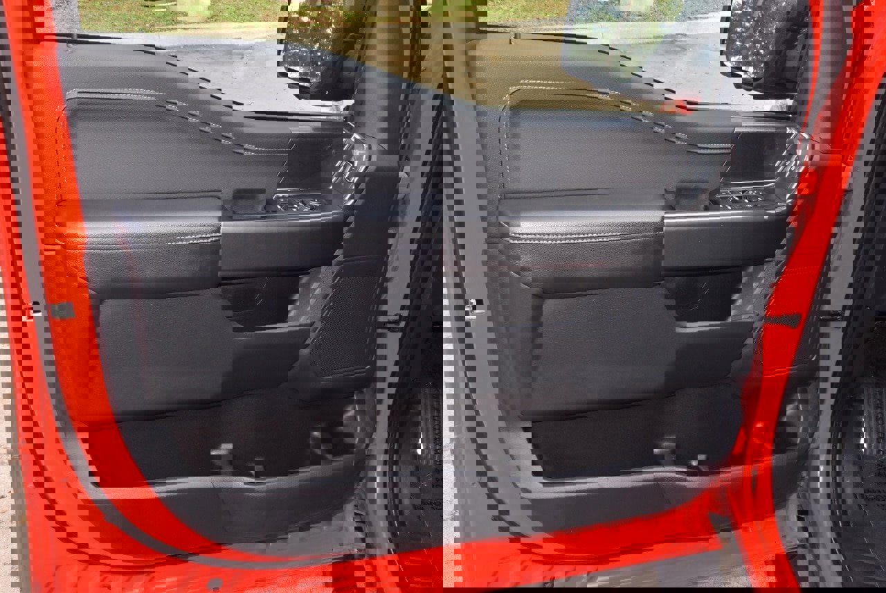 Certified 2022 Ford F150 XLT w/ Equipment Group 302A High image 35