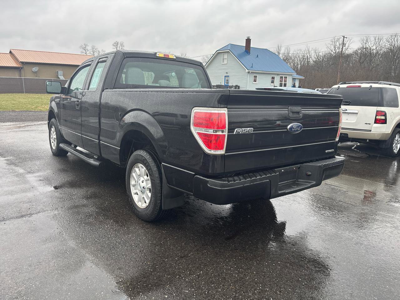 Used 2013 Ford F150 STX image 4