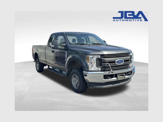 Used 2018 Ford F250 XL w/ Power Equipment Group AWD/4WD image 1