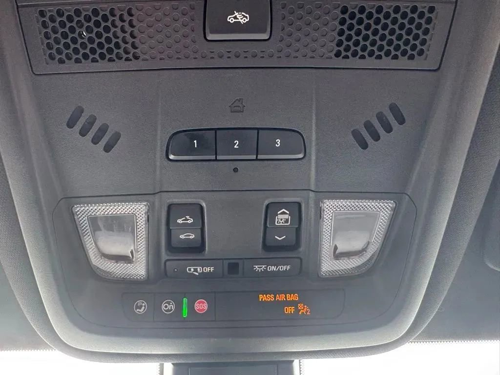 Used 2021 Cadillac XT6 Premium Luxury w/ LPO, Floor Liner Package image 29