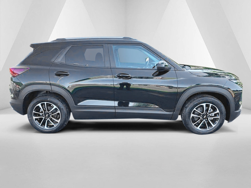 New 2026 Chevrolet TrailBlazer LT w/ Convenience Package FWD image 8
