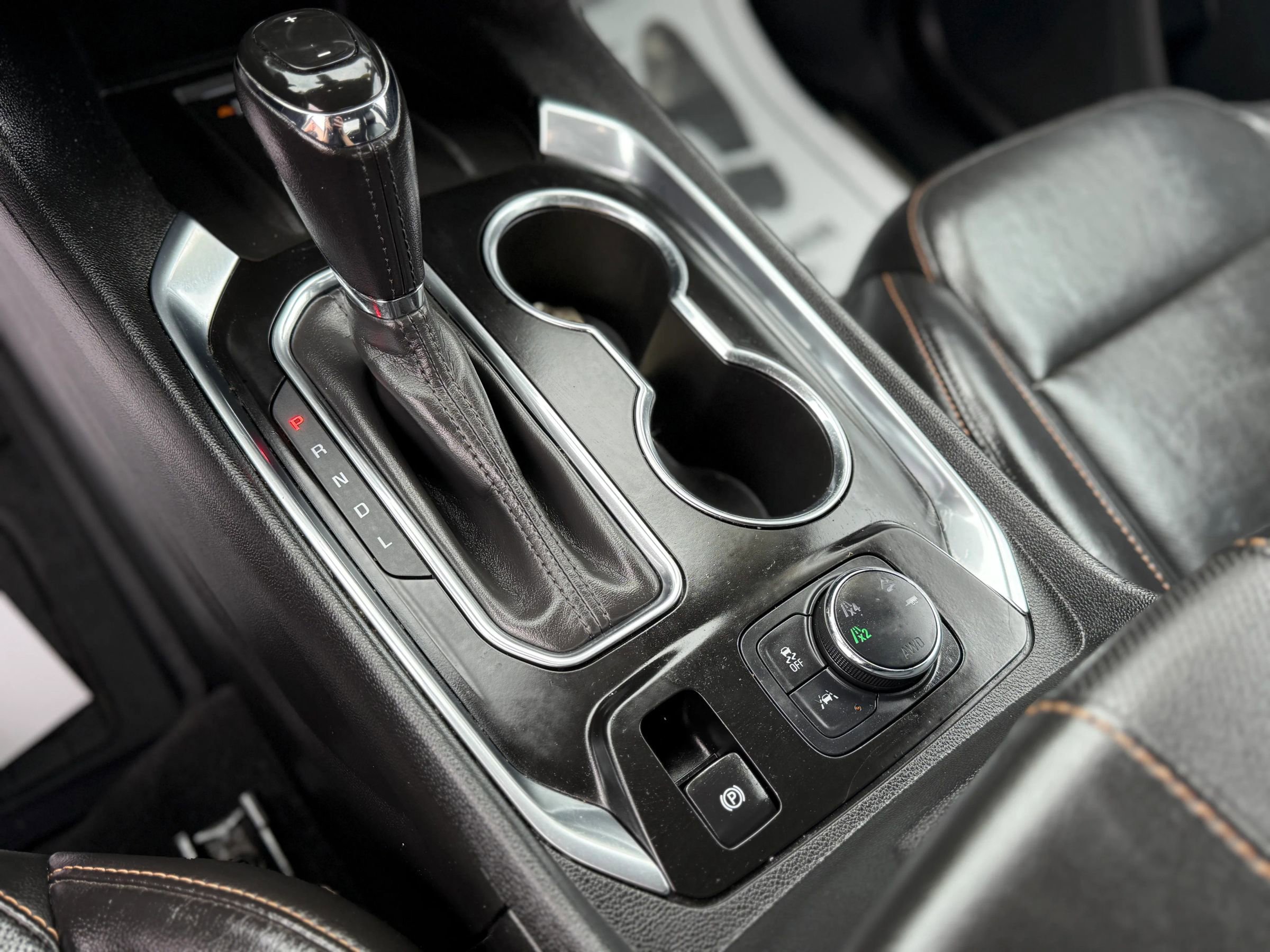 Used 2020 Chevrolet Traverse Premier image 30