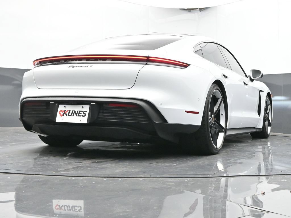 Used 2020 Porsche Taycan 4S image 51
