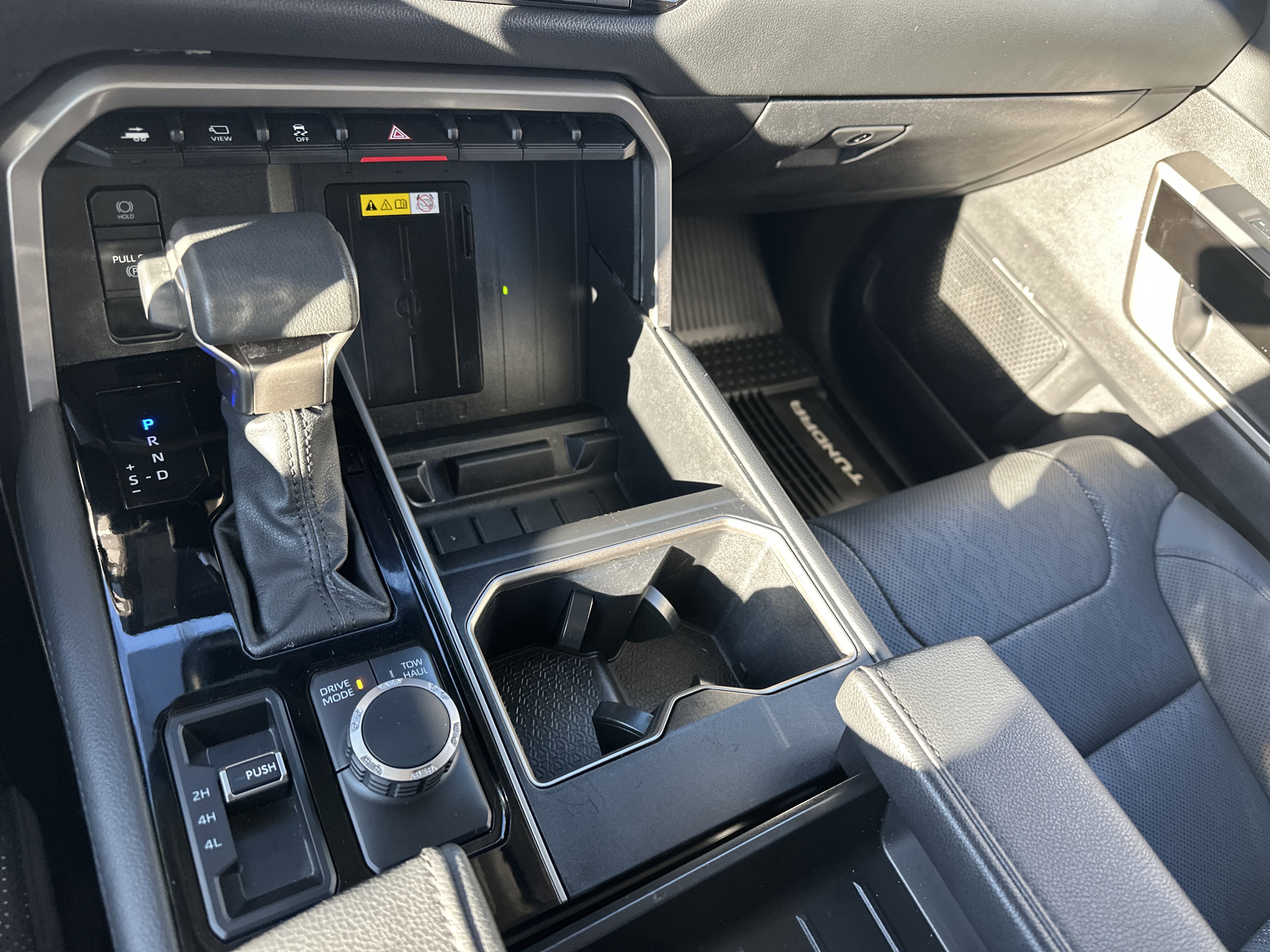 Used 2024 Toyota Tundra Limited image 19