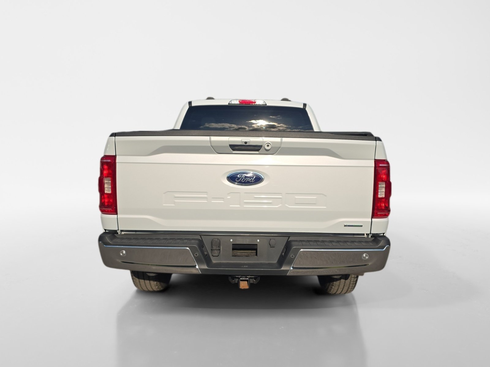 Used 2022 Ford F150 XLT w/ Equipment Group 302A High AWD/4WD image 4