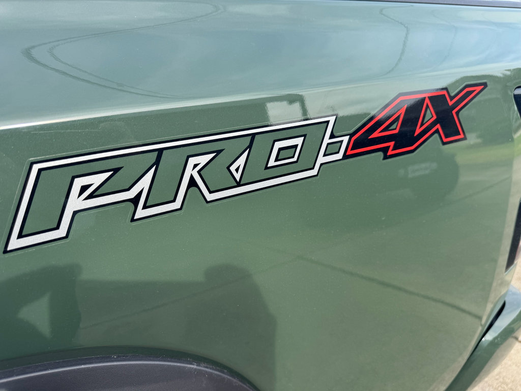 Used 2025 Nissan Frontier PRO-4X w/ Pro Premium Package AWD/4WD image 11