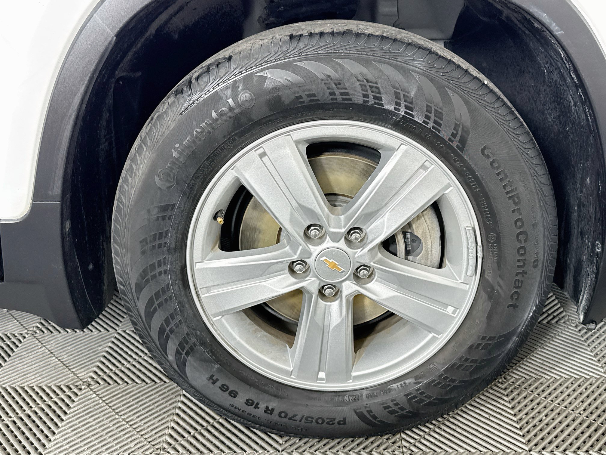 Used 2022 Chevrolet Trax LT w/ LT Convenience Package FWD image 30