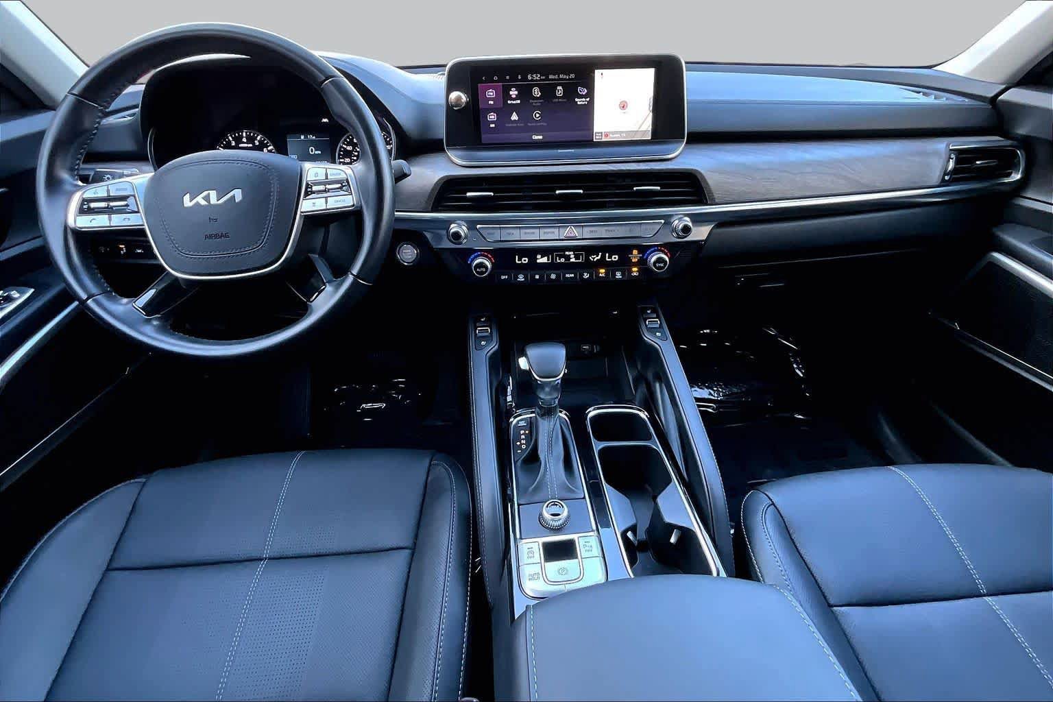 Used 2022 Kia Telluride EX w/ EX Premium Package FWD image 16