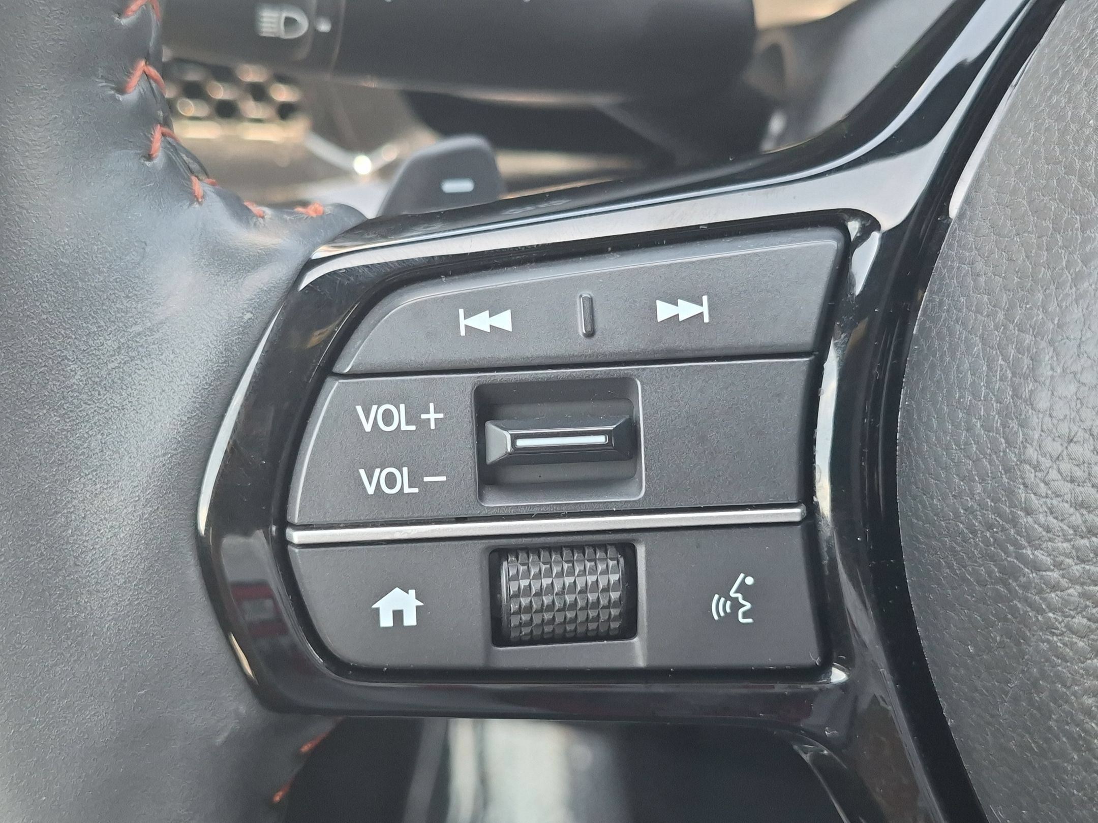 Certified 2024 Honda CR-V Sport Touring image 14