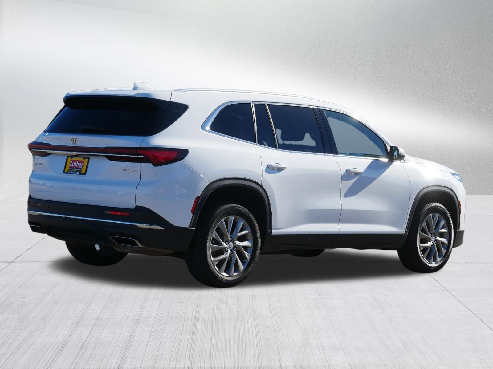 Used 2026 Buick Enclave Preferred AWD/4WD image 7