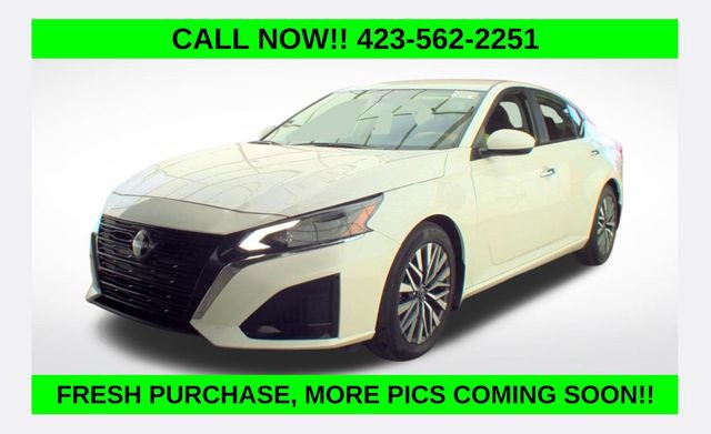 Used 2023 Nissan Altima 2.5 SV FWD image 1