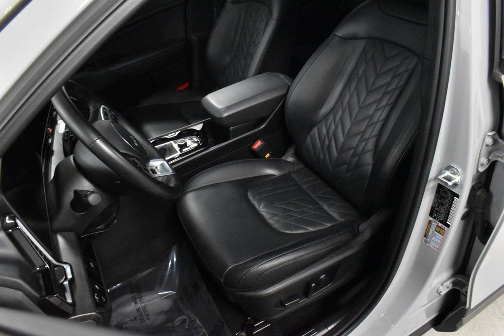 Used 2023 Kia Sportage X-Line w/ X-Line Premium Package image 13