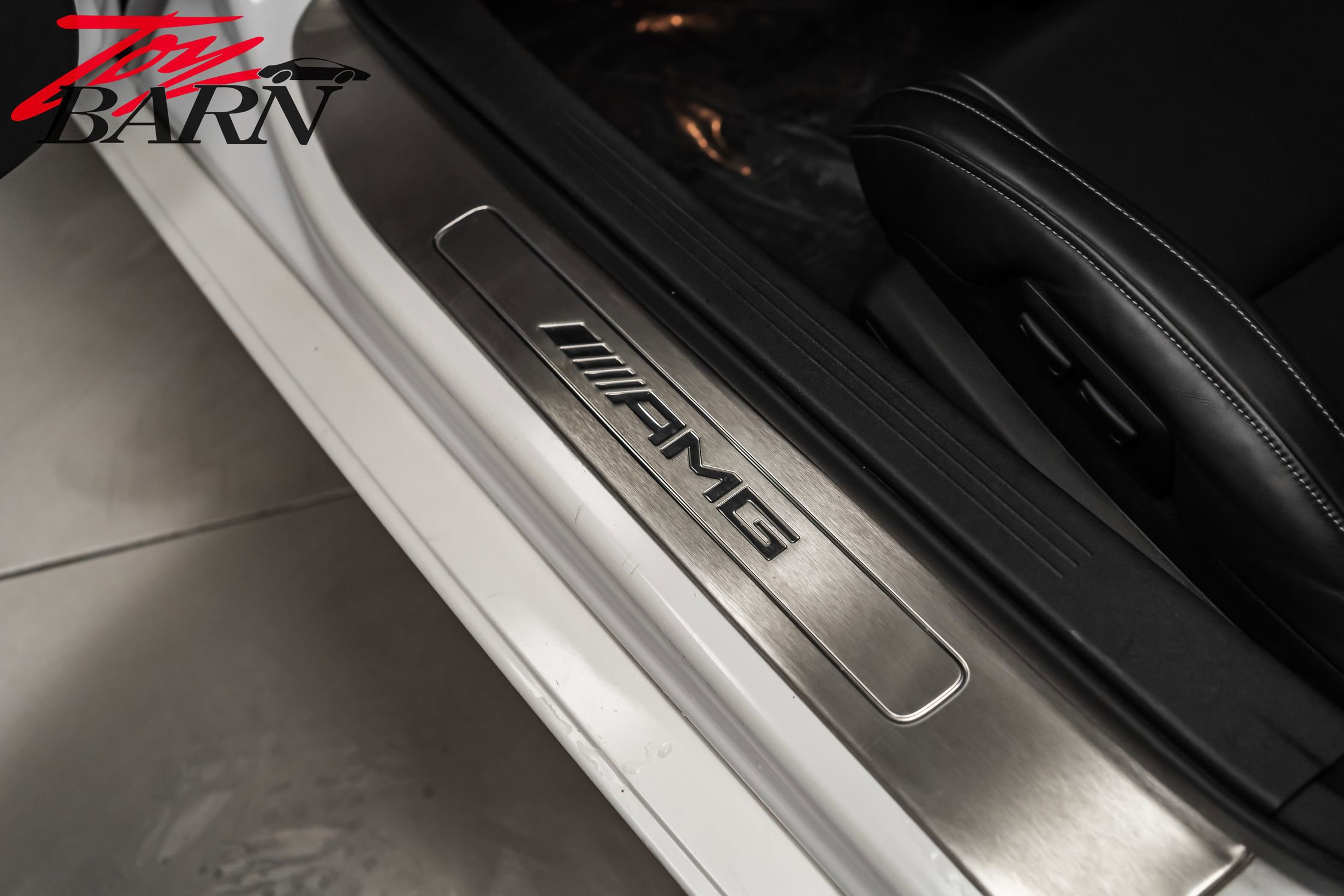 Used 2017 Mercedes-Benz AMG GT Base image 25