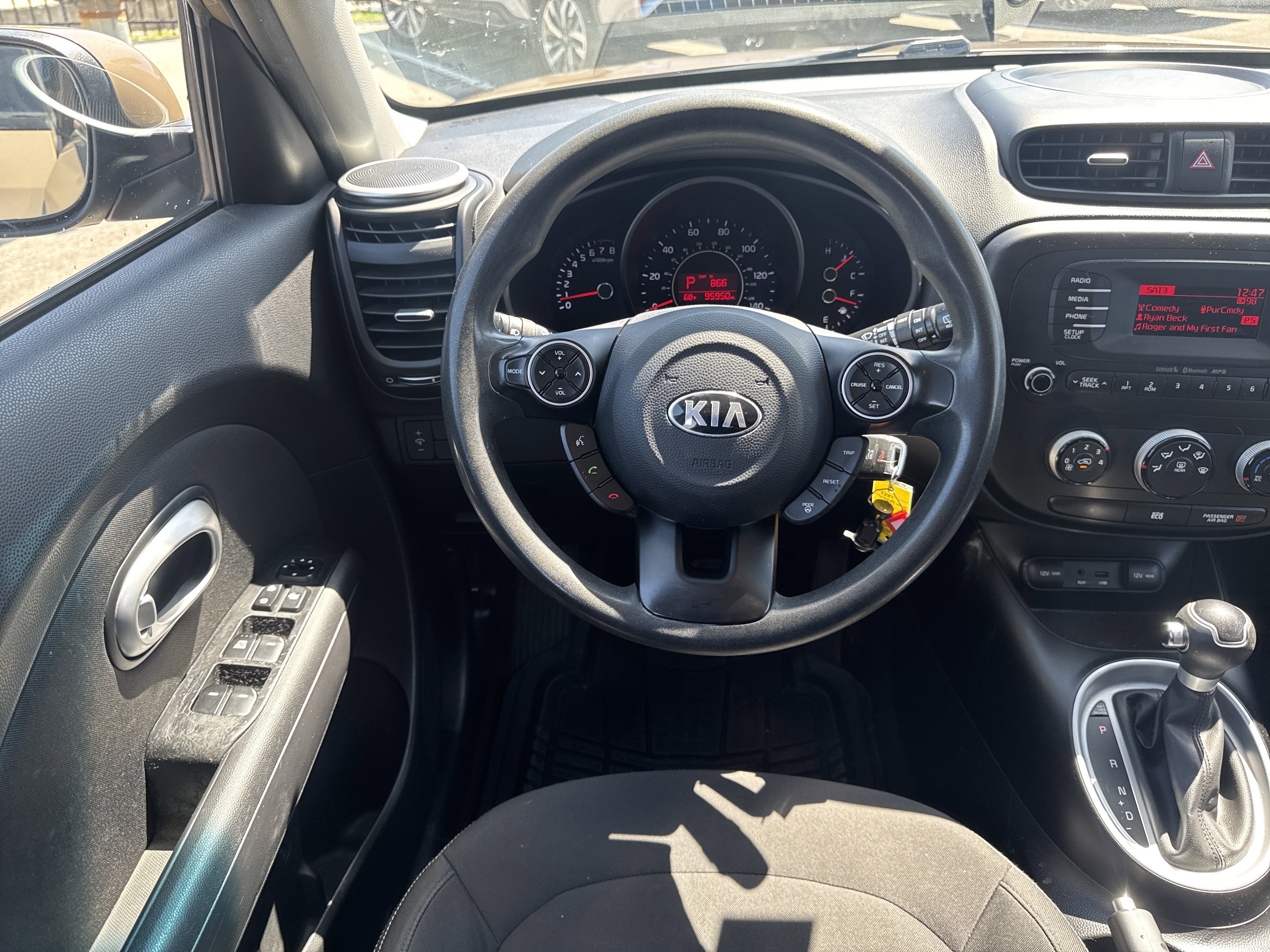Used 2015 Kia Soul image 11