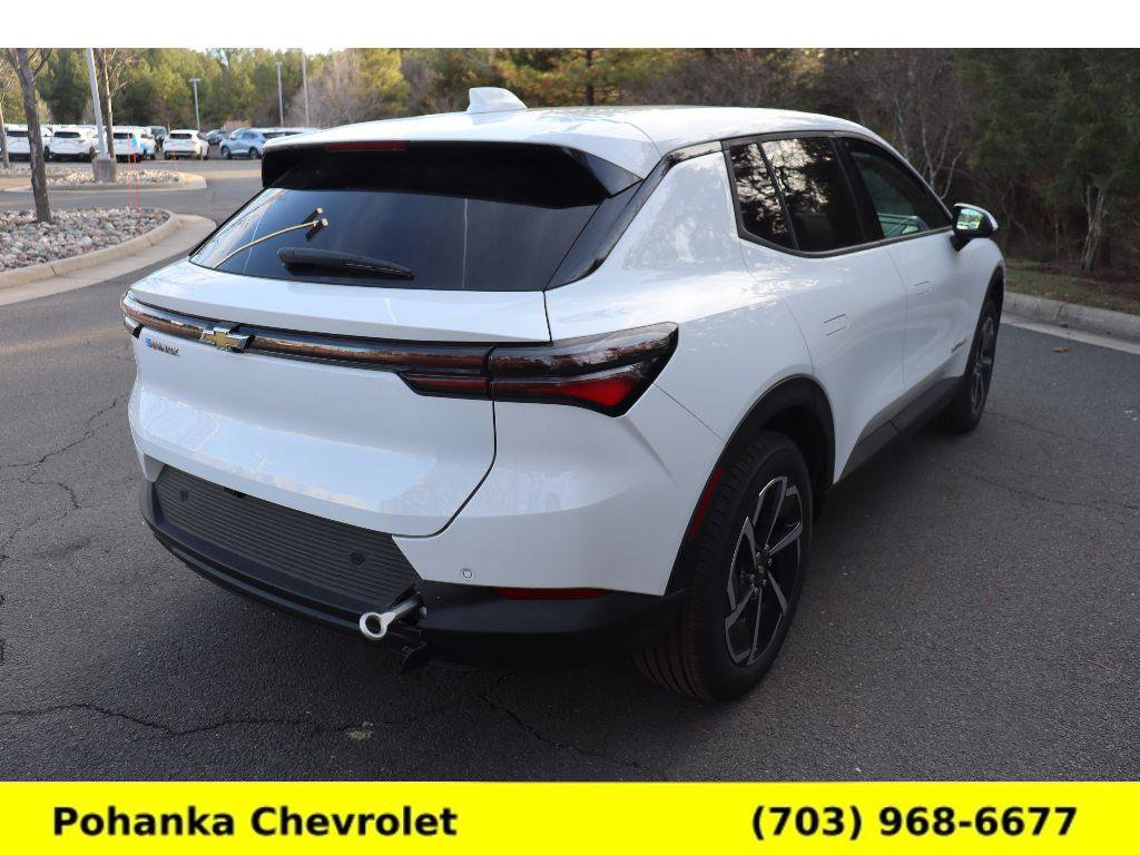 New 2026 Chevrolet Equinox EV LT w/ Comfort Package FWD image 7