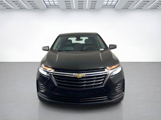 Used 2022 Chevrolet Equinox LS w/ LS Convenience Package FWD image 4
