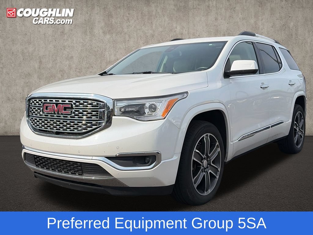 Used 2018 GMC Acadia Denali w/ Technology Package FWD image 4