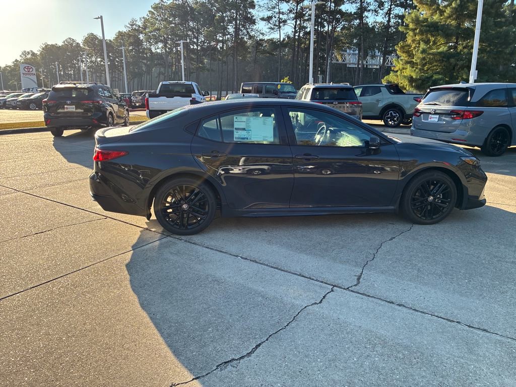 New 2026 Toyota Camry SE image 8