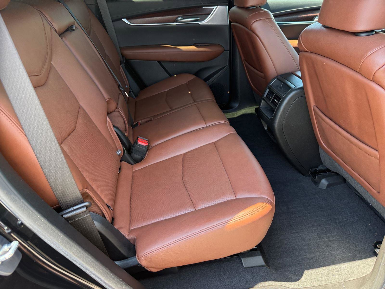 Certified 2023 Cadillac XT5 Sportv AWD/4WD image 15