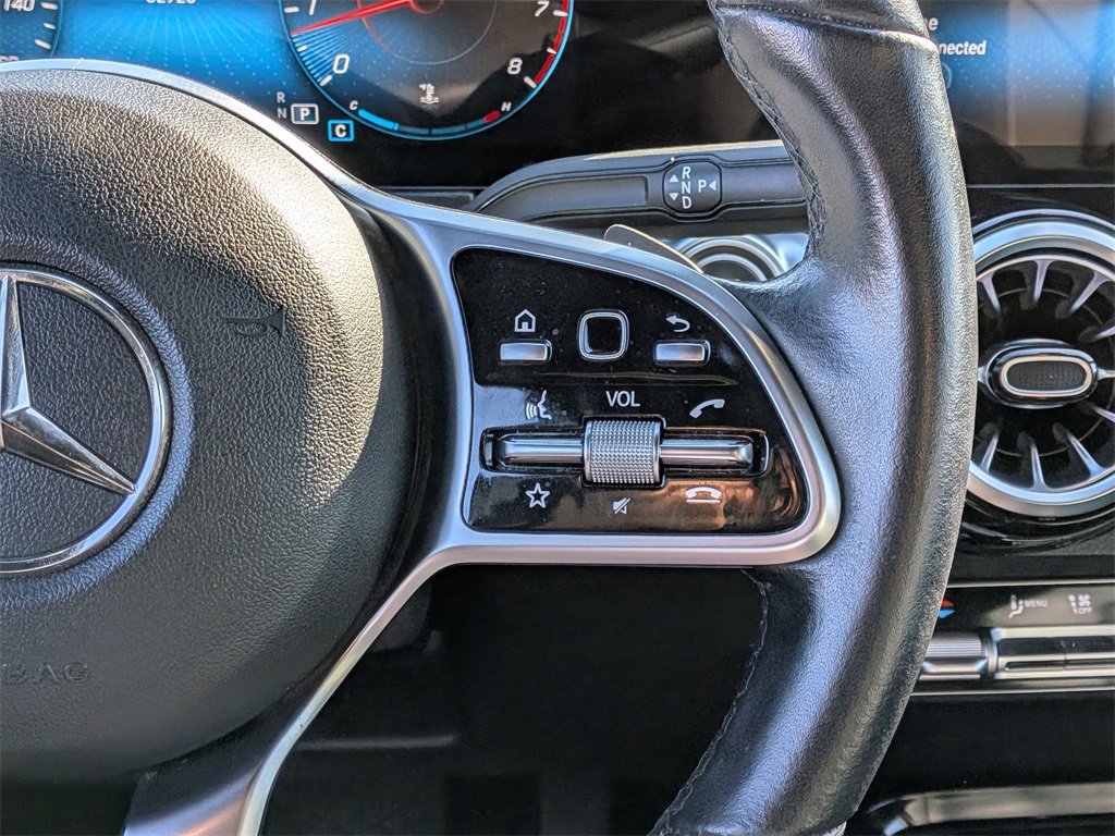 Used 2023 Mercedes-Benz GLB 250 image 30