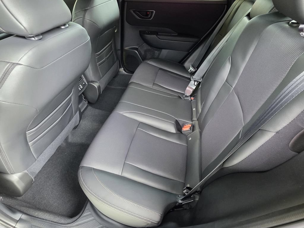 New 2026 Subaru Outback Limited AWD/4WD image 11