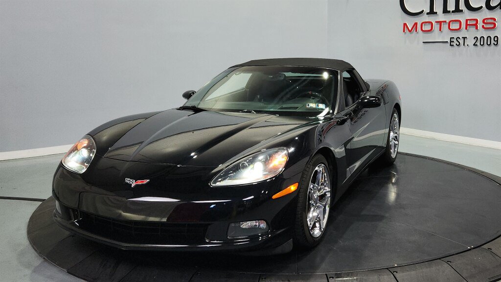 Used 2007 Chevrolet Corvette Convertible w/ Preferred Equipment Group RWD image 17