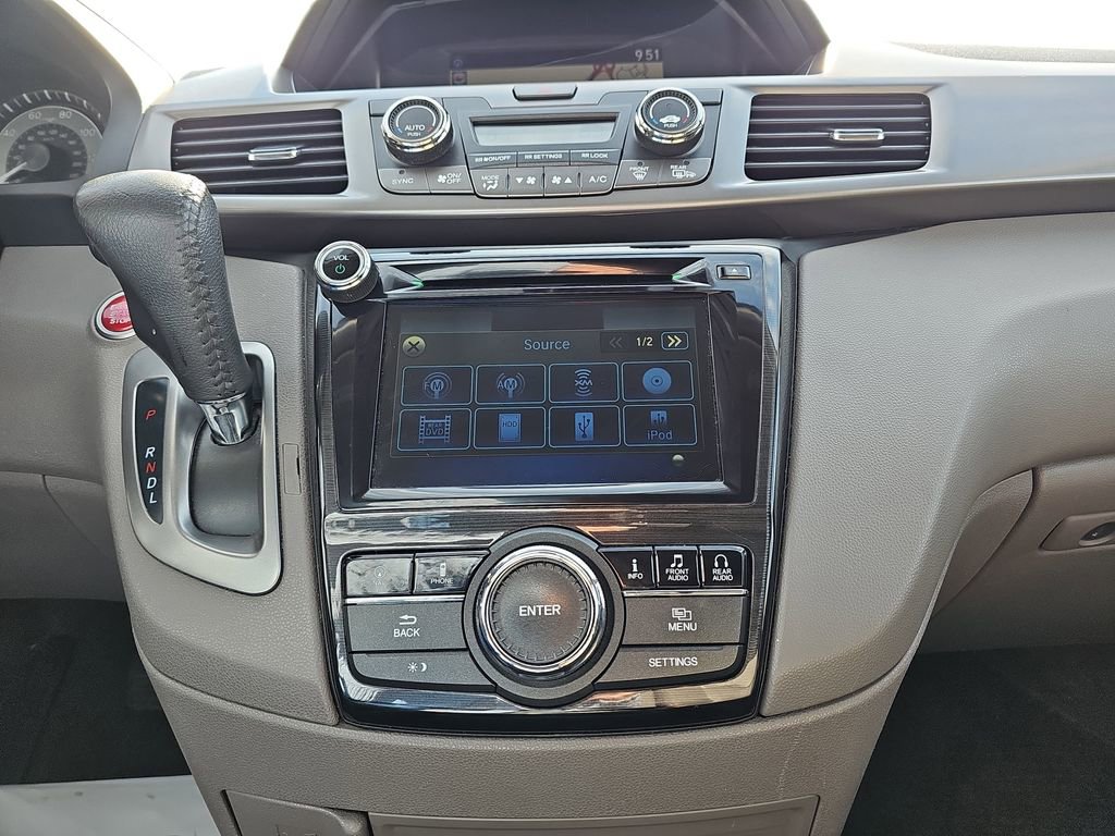 Used 2016 Honda Odyssey Touring image 26