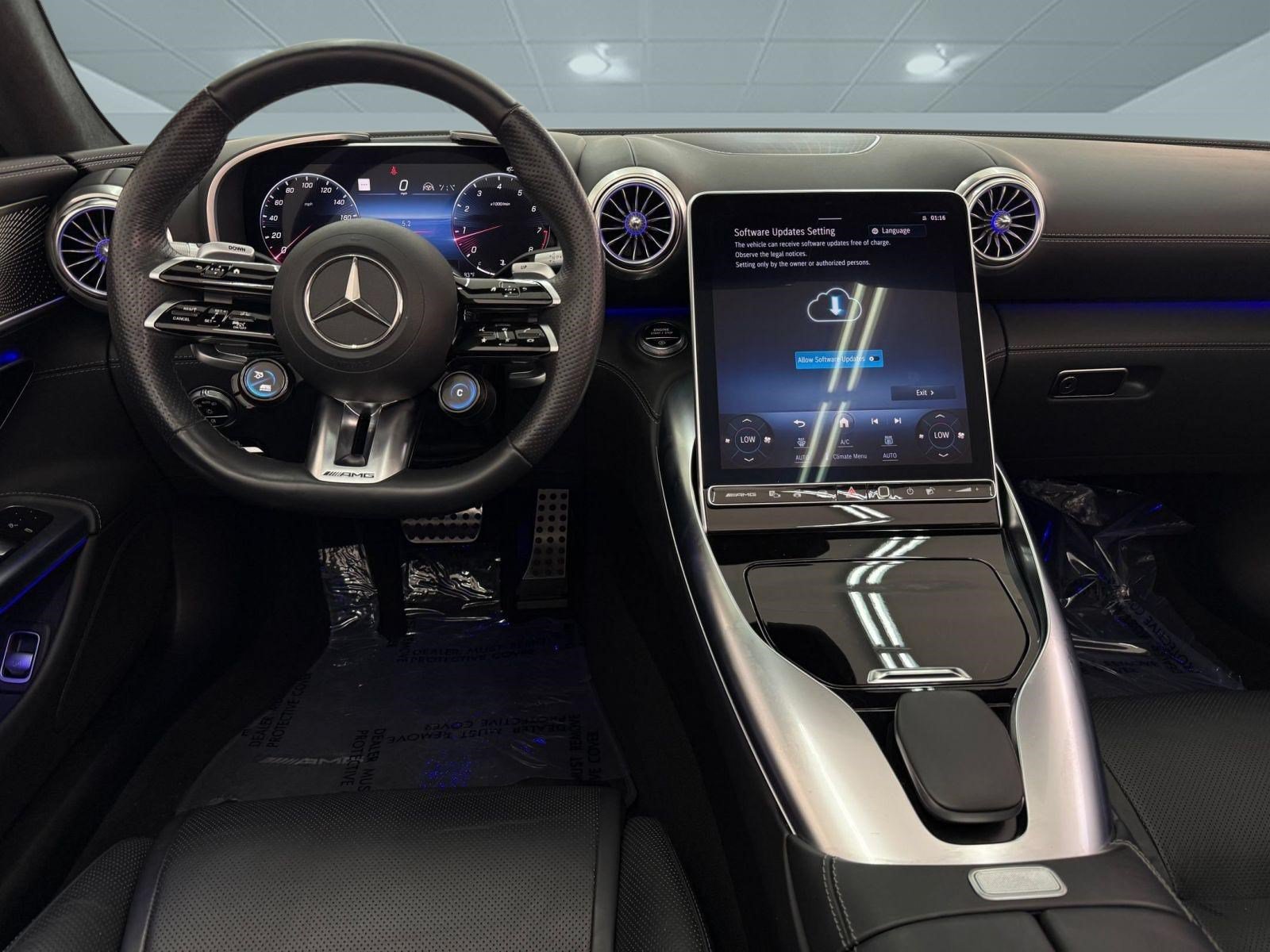 Certified 2023 Mercedes-Benz SL 55 AMG 4MATIC image 31
