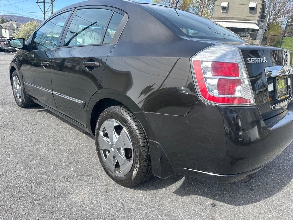 Used 2010 Nissan Sentra 2.0 S FWD image 24