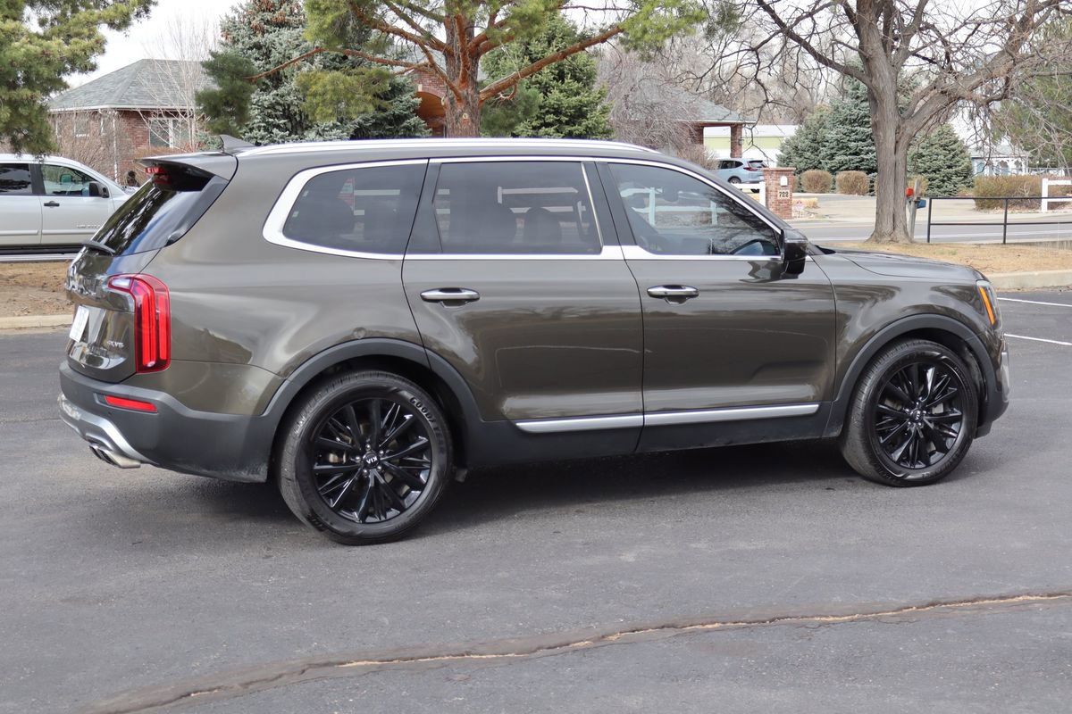 Used 2020 Kia Telluride SX w/ SX Prestige Package image 4