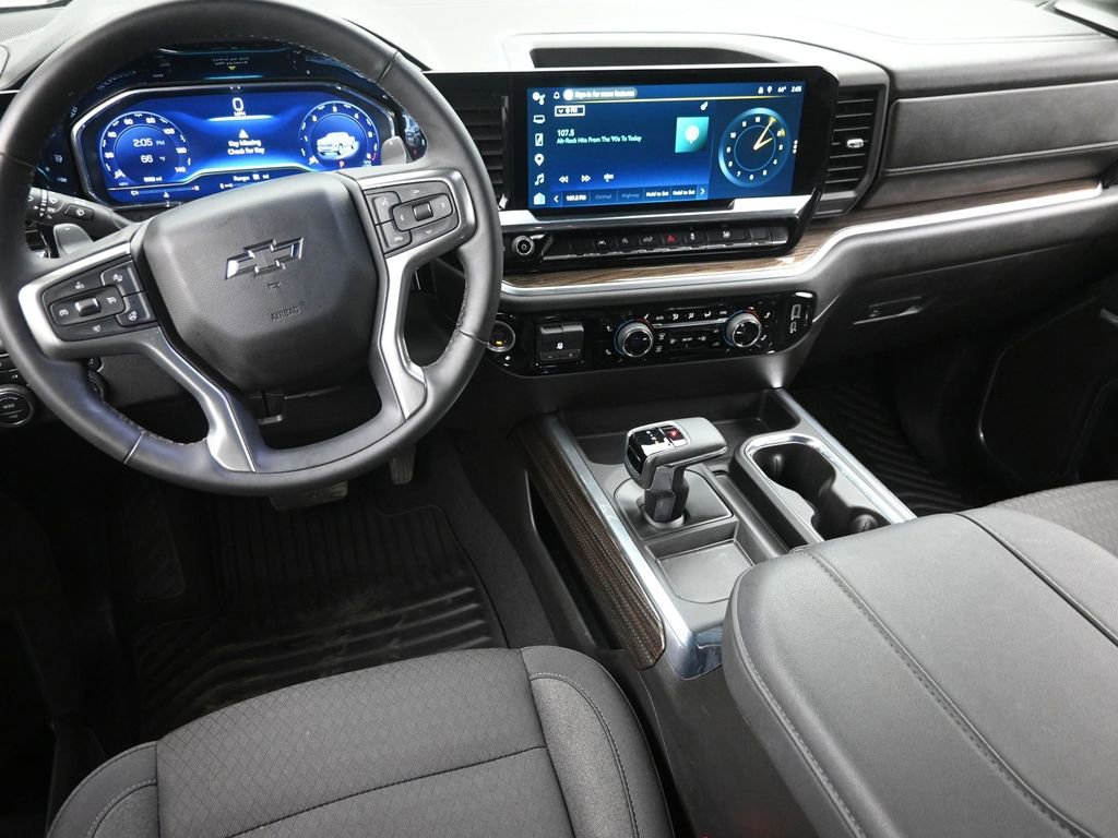 Certified 2025 Chevrolet Silverado 1500 RST w/ All Star Edition Plus AWD/4WD image 11