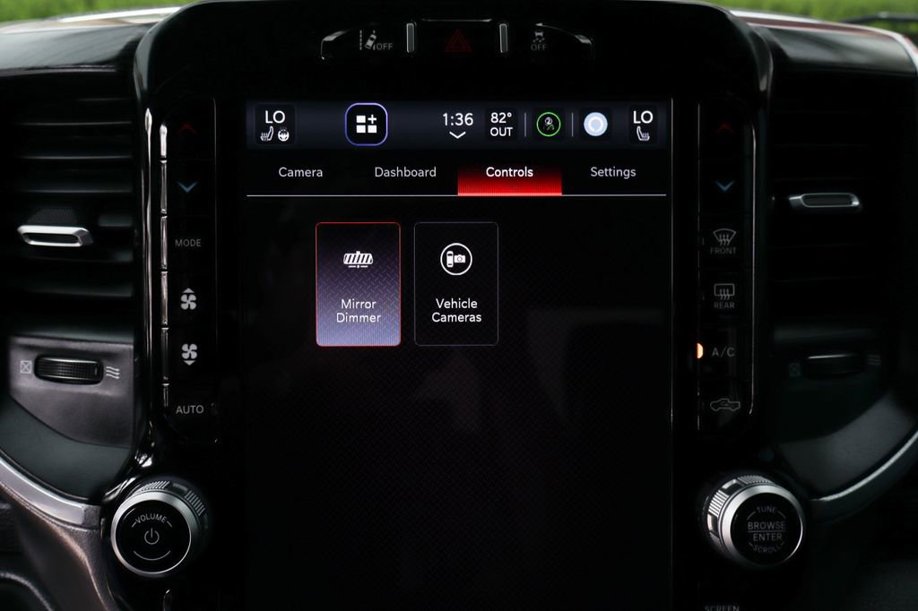 Used 2024 RAM 3500 Laramie w/ Night Edition image 33