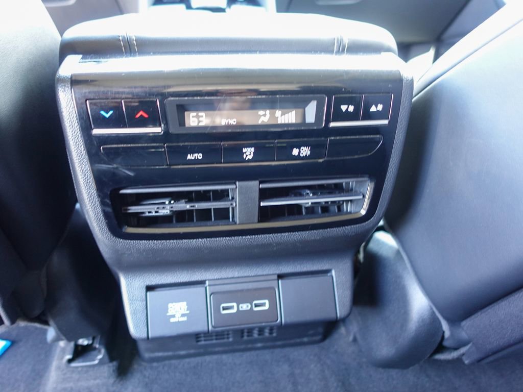 Used 2023 Acura MDX SH-AWD w/ Technology Package image 25