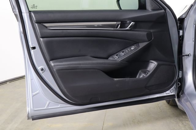 Used 2020 Honda Accord Sport image 17