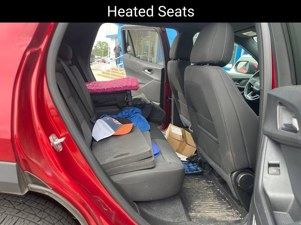 Certified 2026 Chevrolet Equinox LT w/ Safety and Technology Package FWD image 11