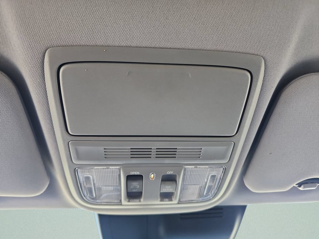 Certified 2021 Honda CR-V EX image 17