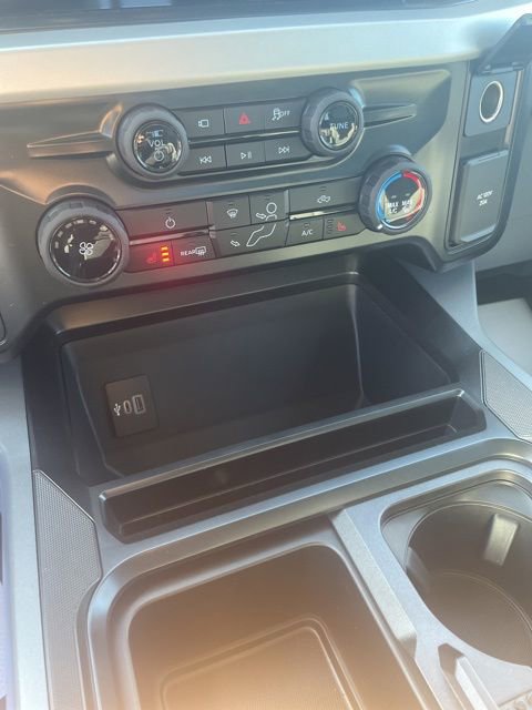 New 2026 Ford F250 XLT w/ XLT Premium Package image 17