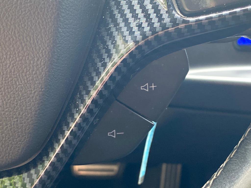 Used 2016 Chevrolet Corvette Stingray 2LT image 24