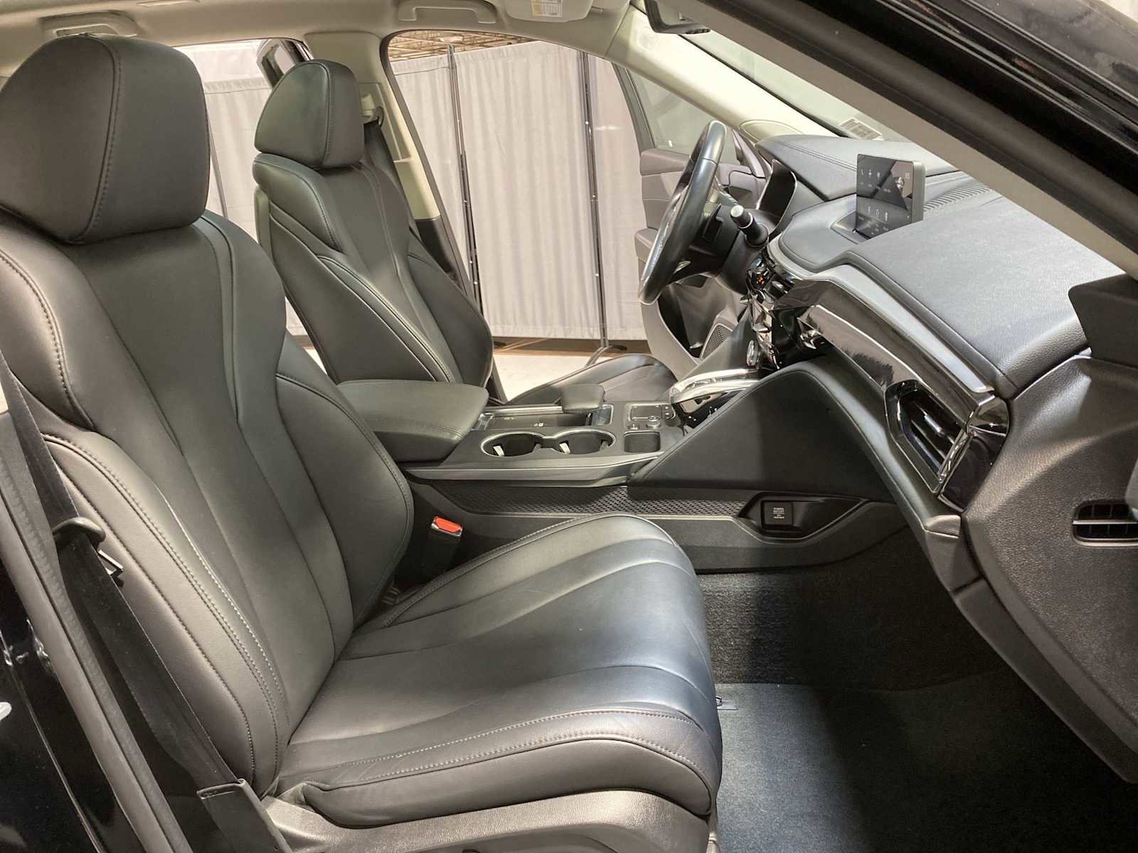 Used 2023 Acura MDX SH-AWD image 14