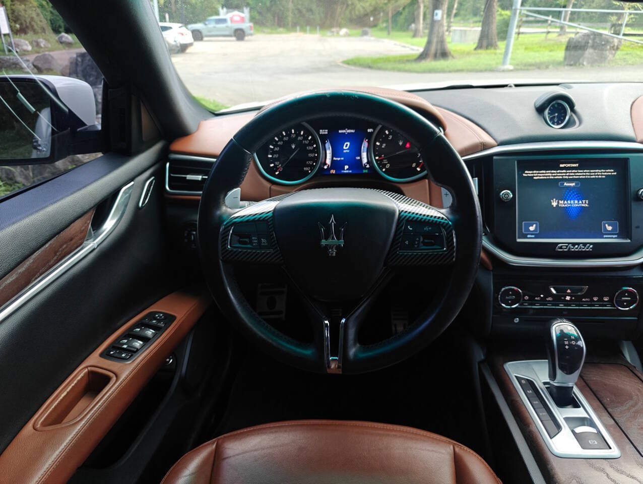 Used 2016 Maserati Ghibli S Q4 AWD/4WD image 15