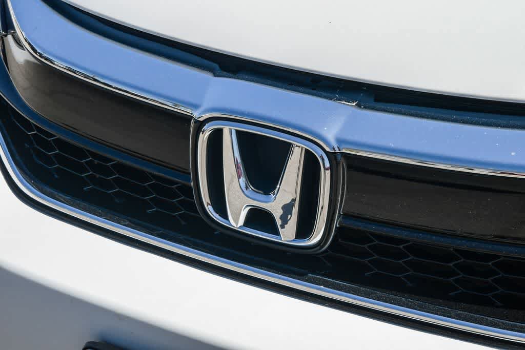Used 2020 Honda Fit LX image 5