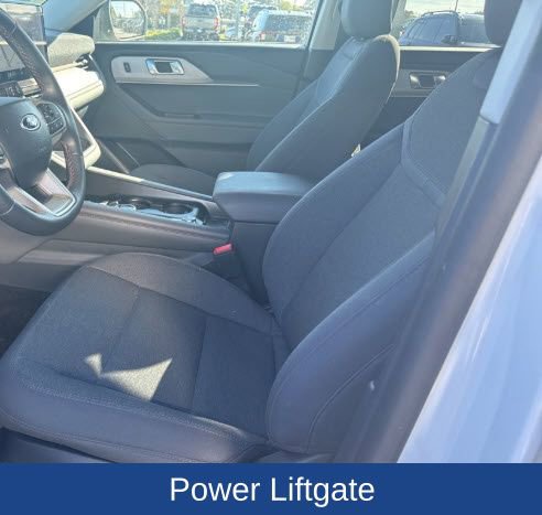 Used 2025 Ford Explorer Active image 12