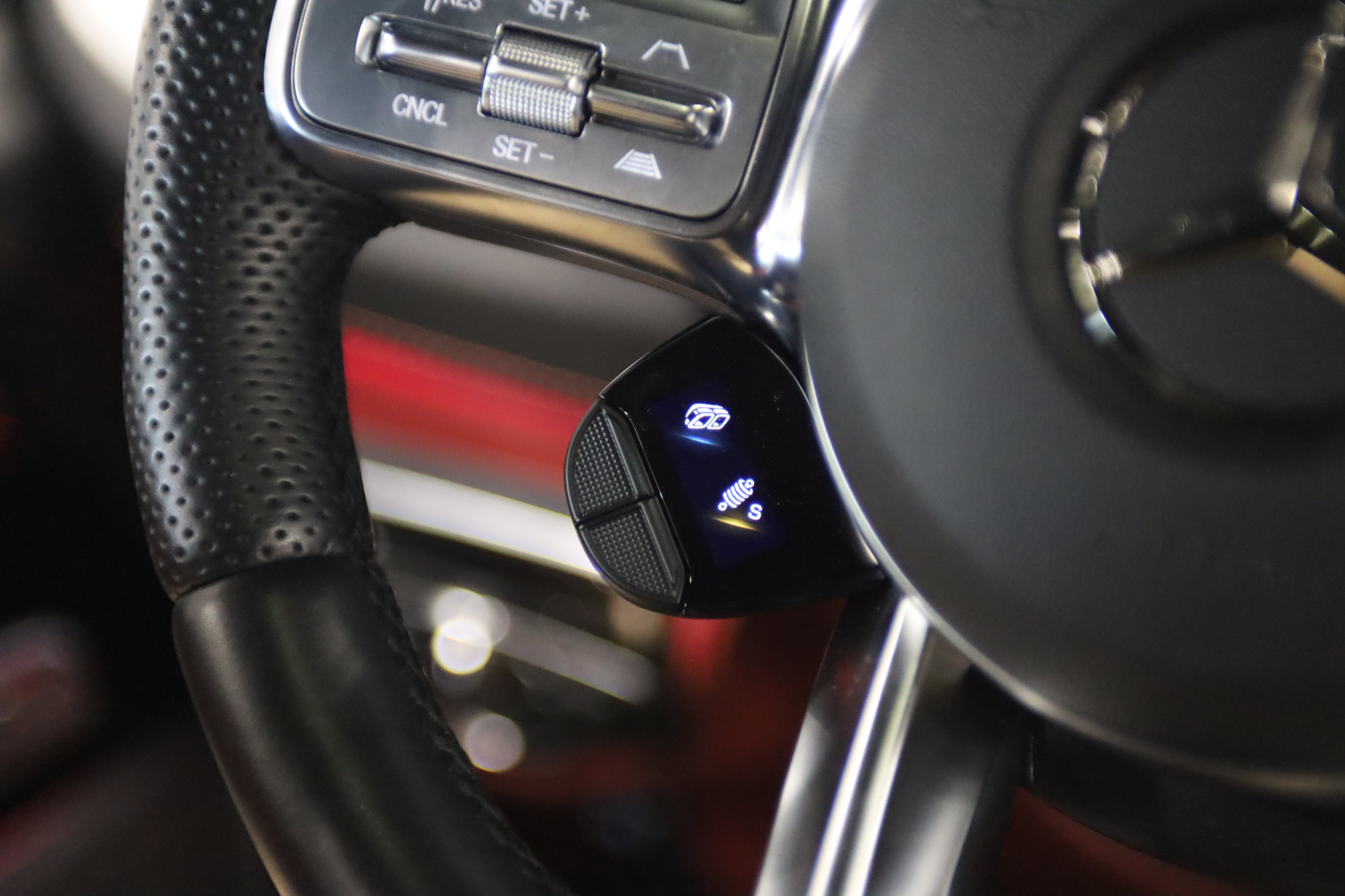 Used 2022 Mercedes-Benz G 63 AMG 4MATIC image 30