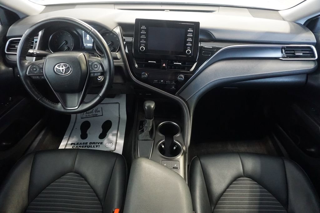 Used 2023 Toyota Camry SE image 26