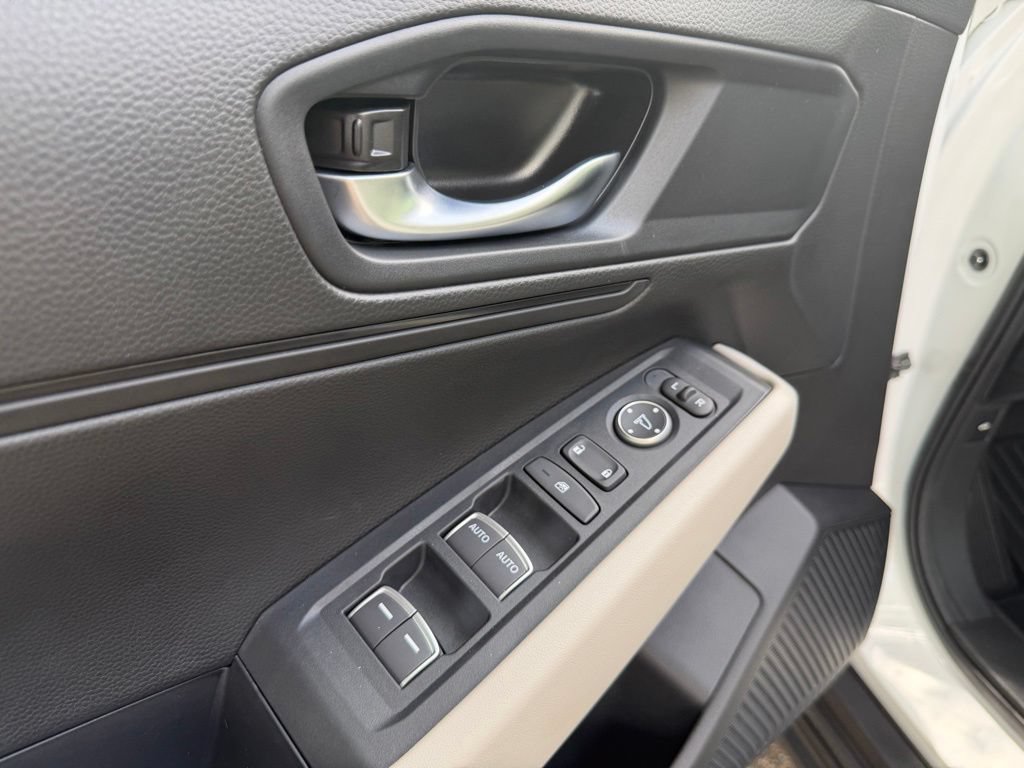 New 2026 Honda Accord LX image 13