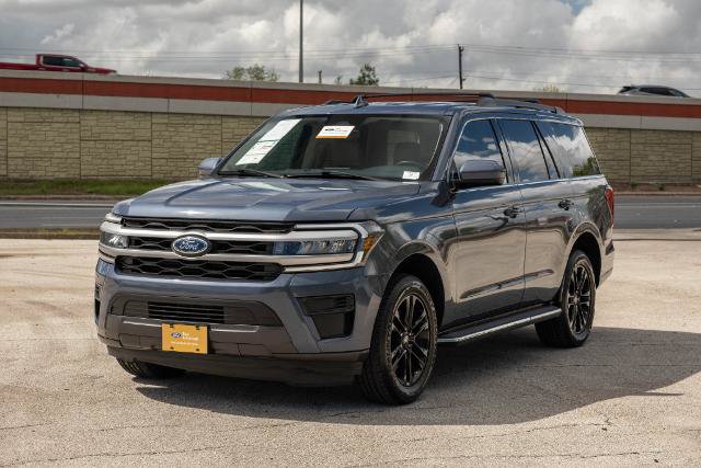 Certified 2023 Ford Expedition XLT RWD image 4